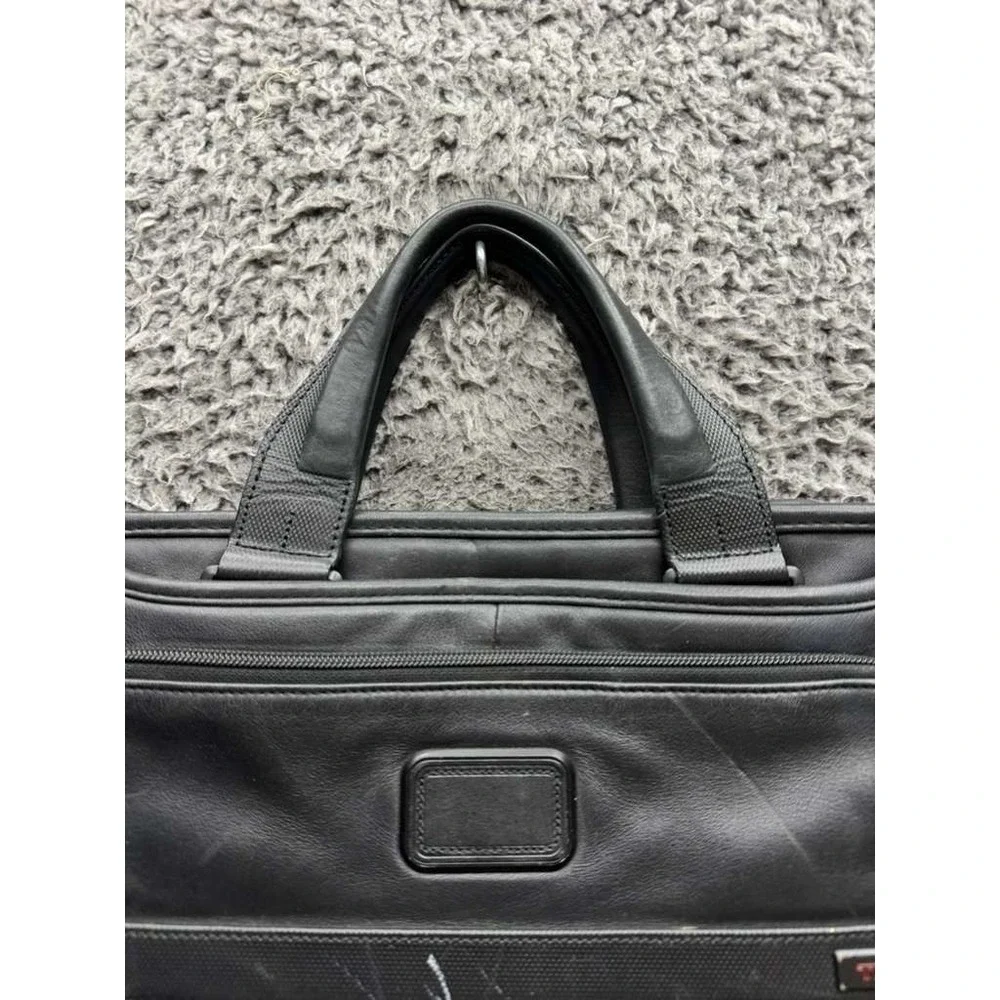 Tumi pre owned